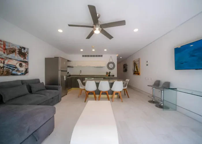 Apartamento 1br On Calle 38 - Pet Friendly, Pools & Gym