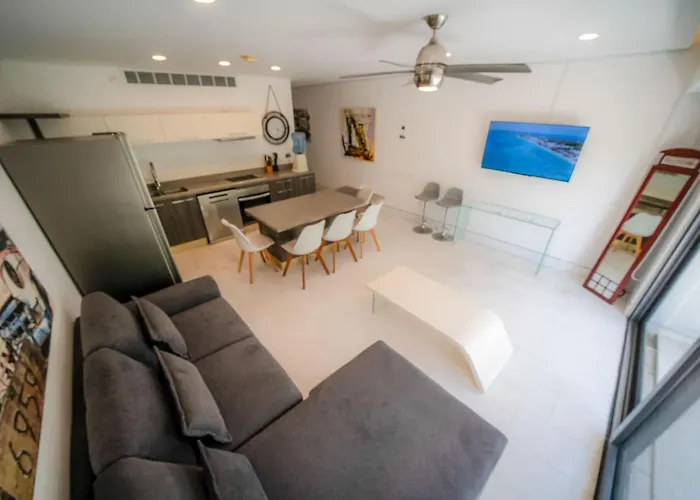 1br On Calle 38 - Pet Friendly, Pools & Gym Apartamento