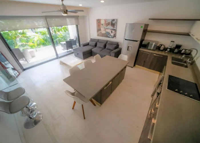 1br On Calle 38 - Pet Friendly, Pools & Gym * Playa del Carmen