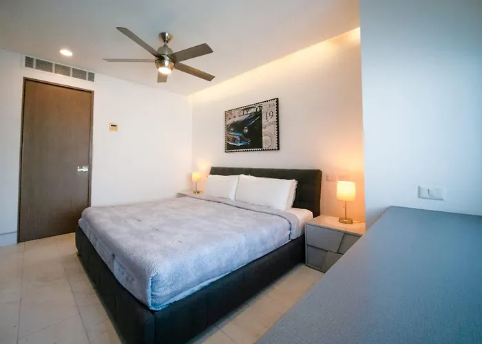 1br On Calle 38 - Pet Friendly, Pools & Gym *